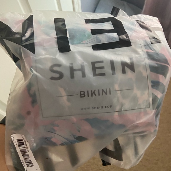 Shein Animal Print Bathing suit - Picture 7 of 7